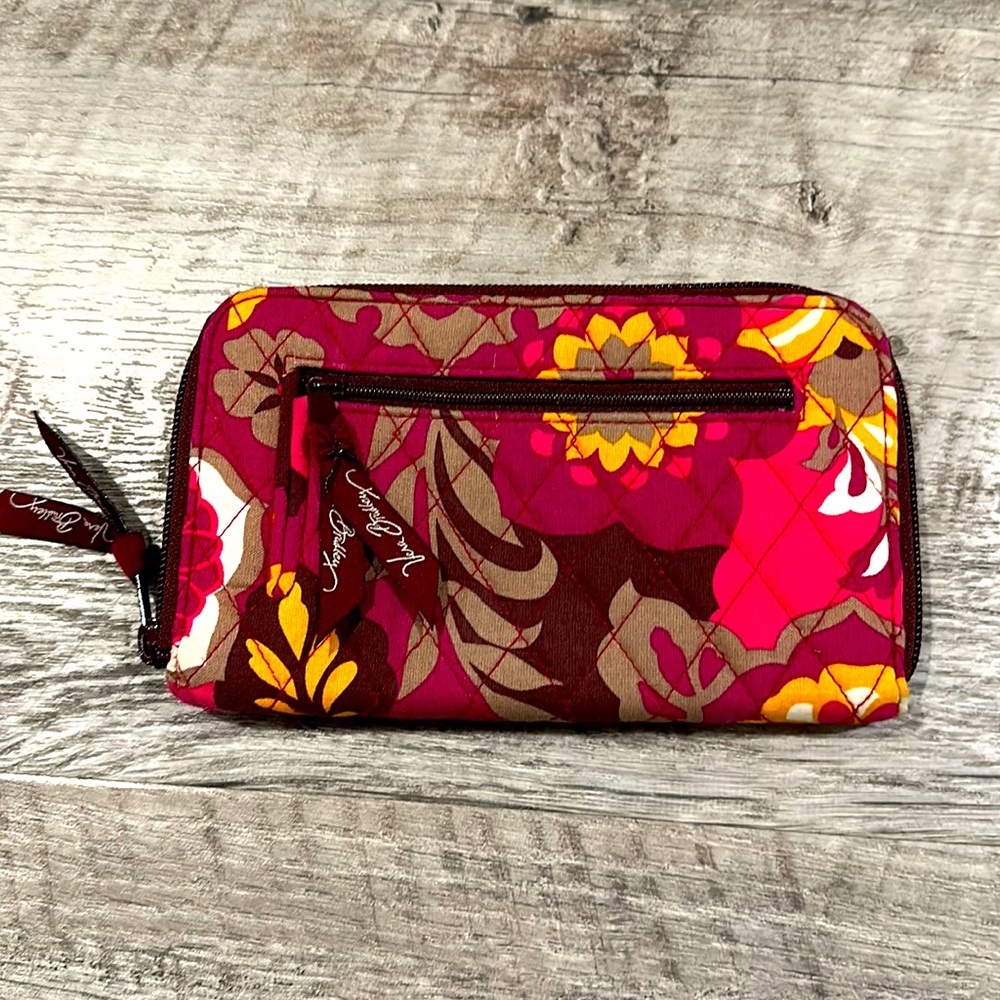 Vera Wallet in Burgundy